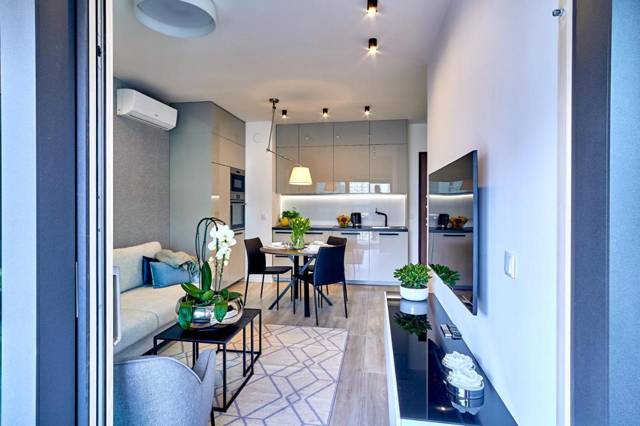 Mennica Residence Deluxe 바르샤바 외부 사진