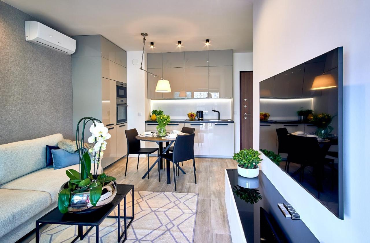 Mennica Residence Deluxe 바르샤바 외부 사진